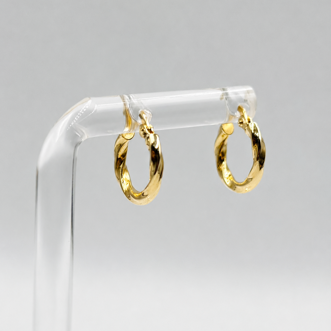 Aretes