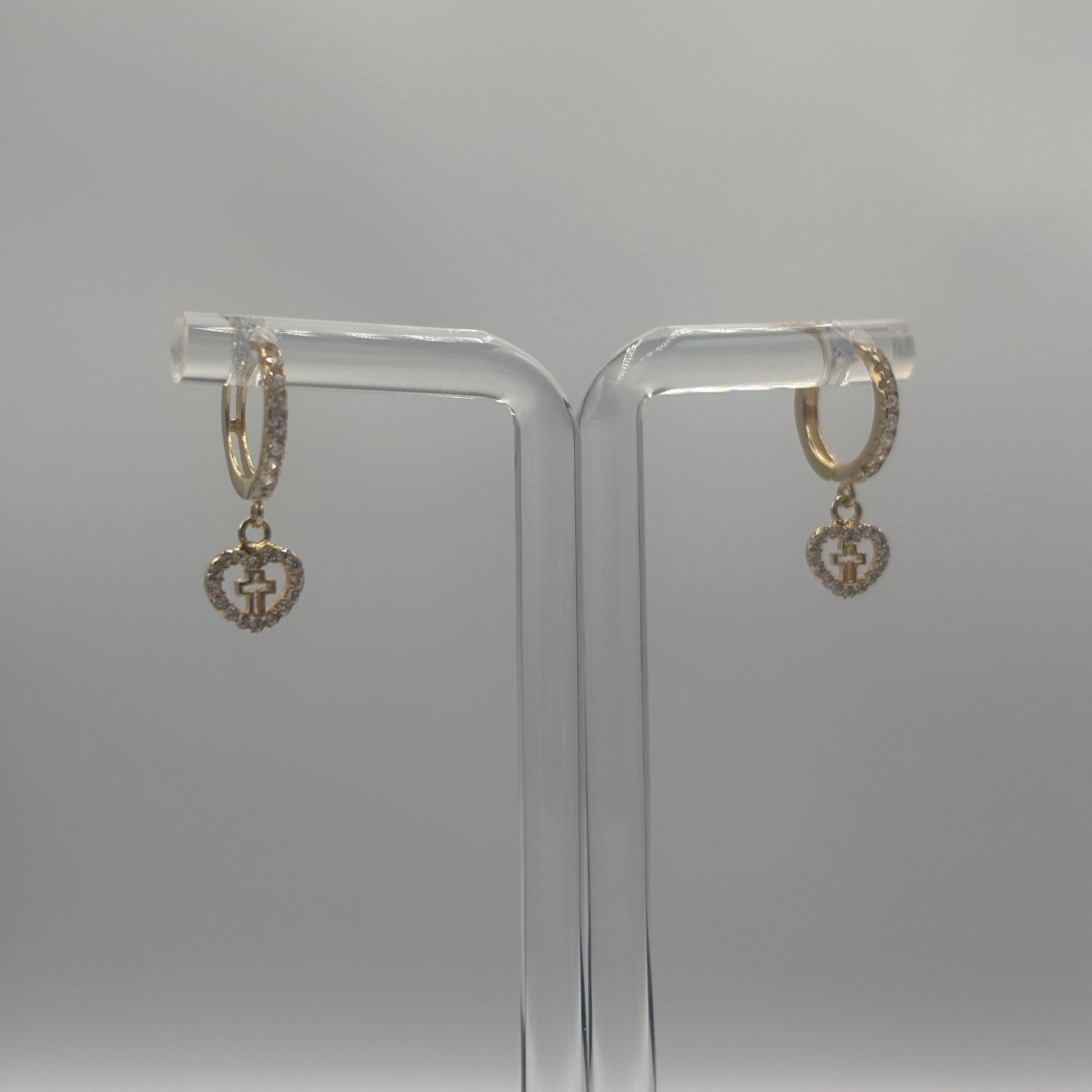 Aretes