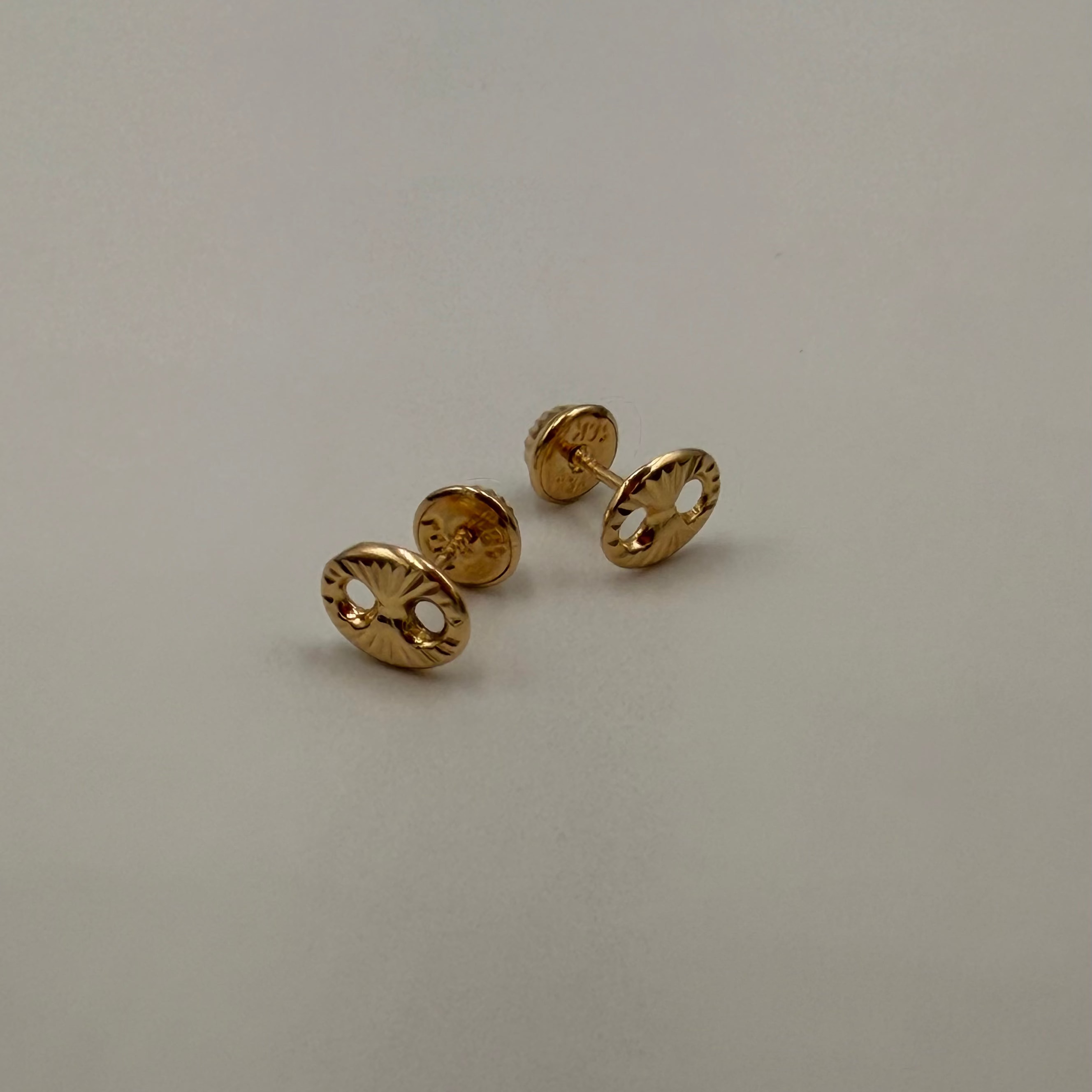 Aretes estilo topo Gucci Diamantados